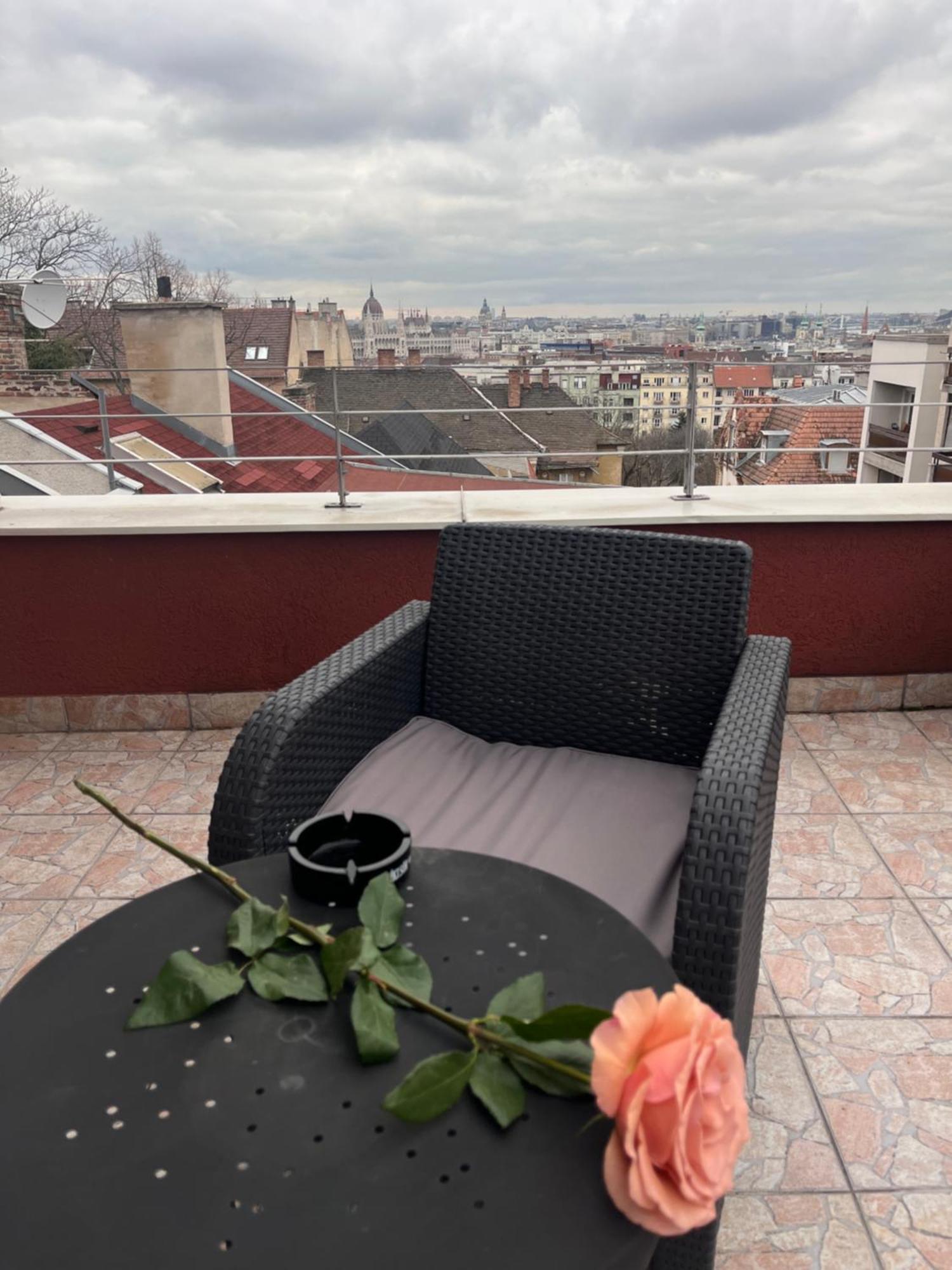 Rose Готель